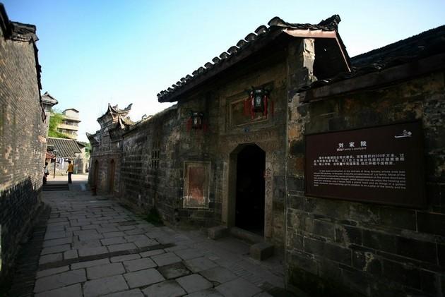 东京42